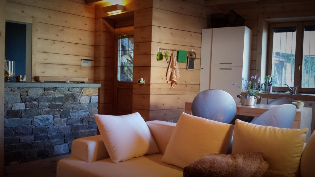 Appartamento Le Chalet Albosaggia Habitación foto